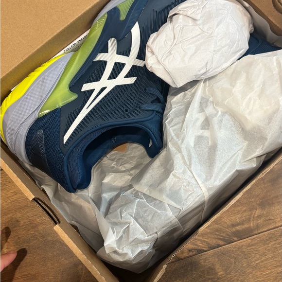 ASICS Men's Blue and White Tennis shoes - Picture 3 of 5